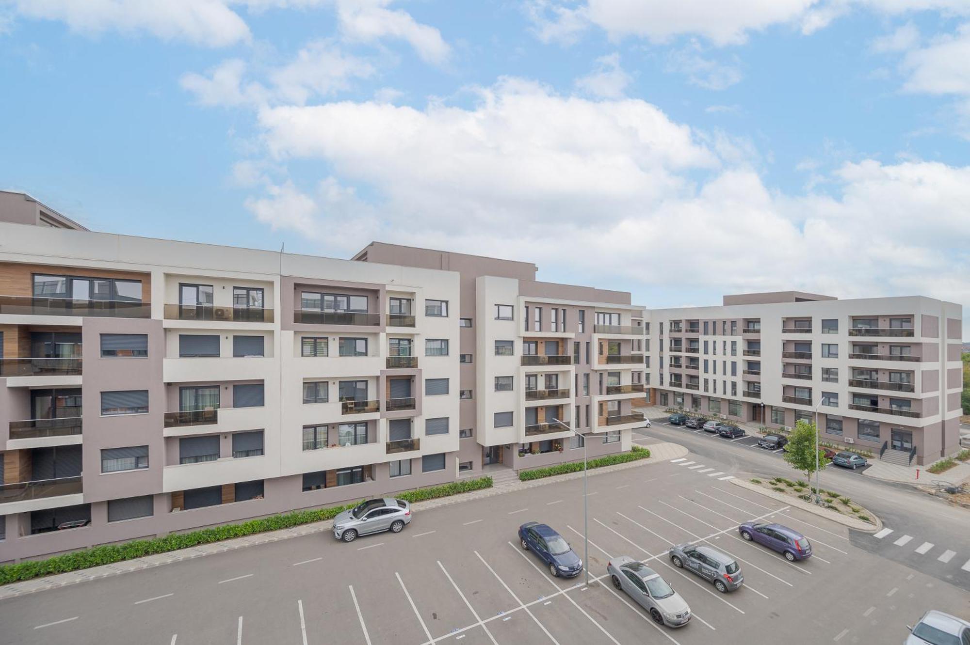 Narnia Apartment Oradea Bagian luar foto